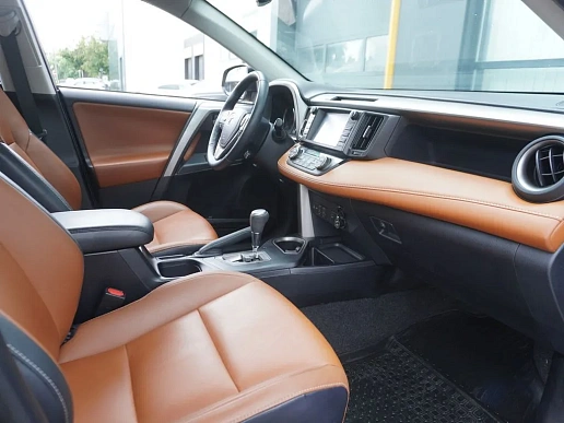 Купить Тойота Новый RAV4 2018г.