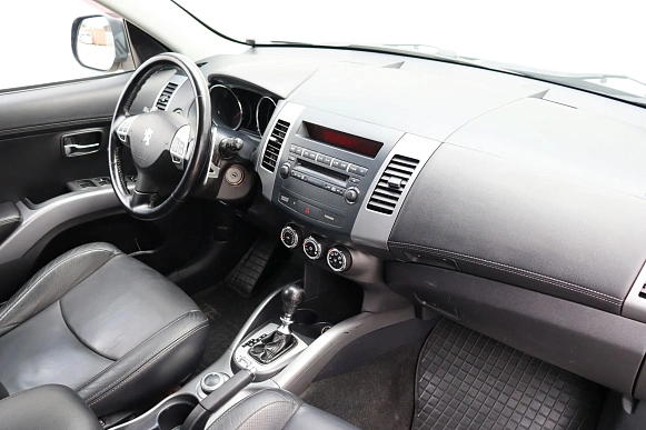 Купить Пежо 4007 2010г.