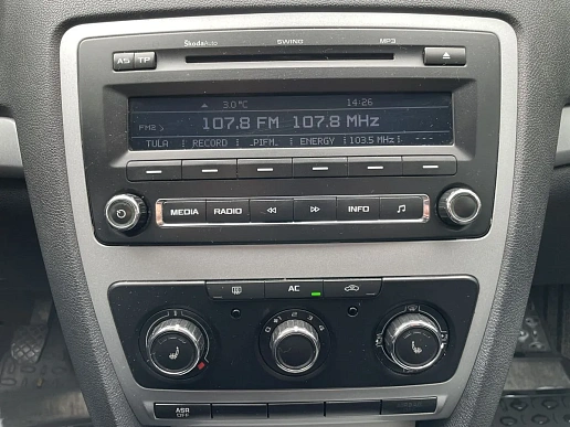 Купить Шкода Октавиа 2013г.