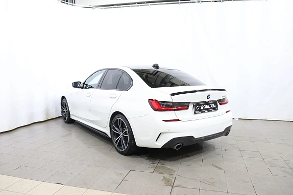 Купить БМВ 3 серия 2019г.