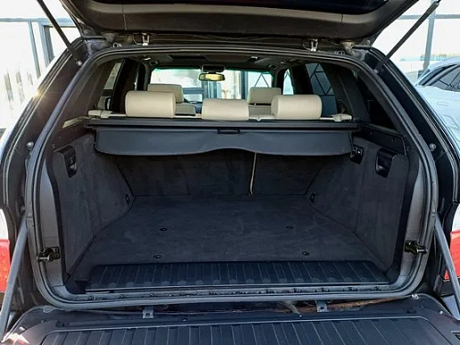 Купить БМВ КС5 2005г.