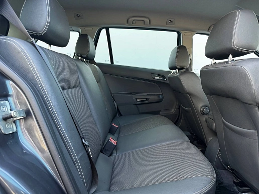 Купить Опель Астра 2011г.