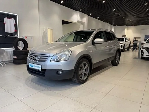 Купить Ниссан Кашкаи+2 2009г.
