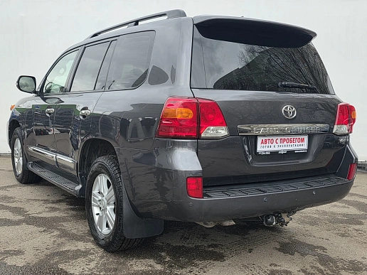 Купить Тойота Ленд Круисер 2014г.