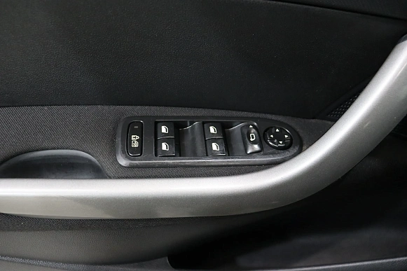 Купить Пежо 308 2010г.