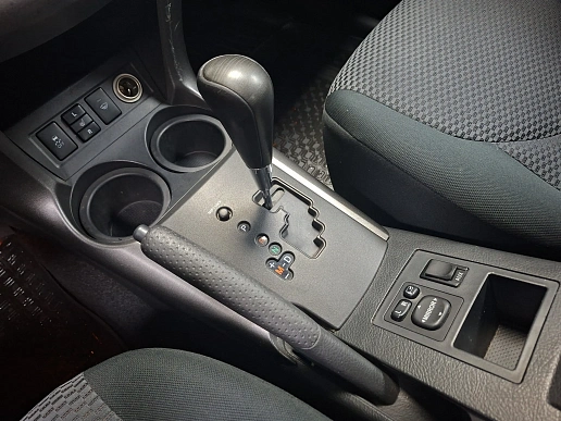 Купить Тойота Новый RAV4 2011г.