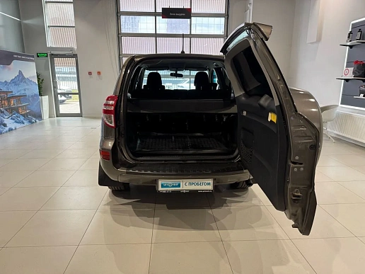 Купить Тойота Новый RAV4 2011г.