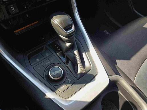 Купить Тойота Новый RAV4 2021г.