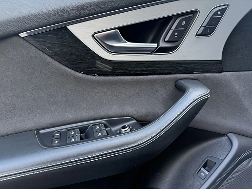 Купить Ауди К7 2015г.