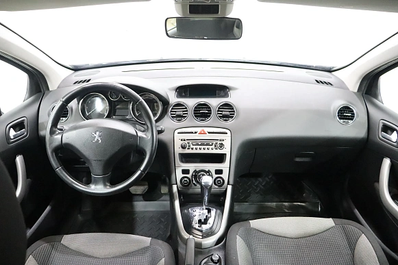 Купить Пежо 308 2010г.