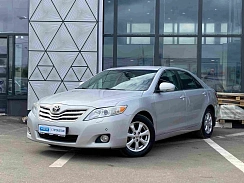 Купить Тойота Камрй 2010г.