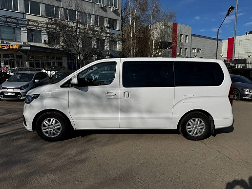 Купить Хёндай Х-1 2020г.