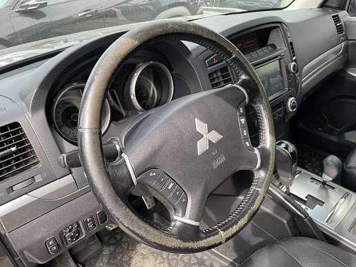 Купить Митсубиси Паджеро 2012г.