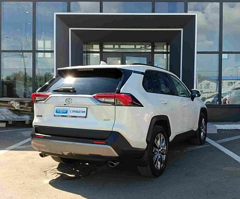 Купить Тойота Новый RAV4 2021г.