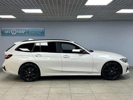 Купить БМВ 3 серия 2019г.