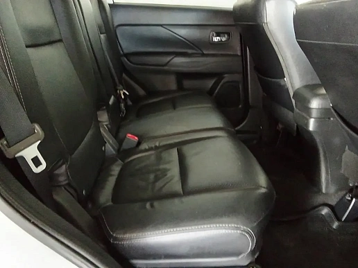 Купить Митсубиси Оутлендер 2017г.