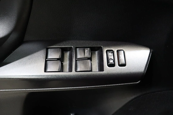Купить Тойота Новый RAV4 2015г.