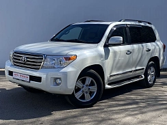 Купить Тойота Ленд Круисер 2014г.