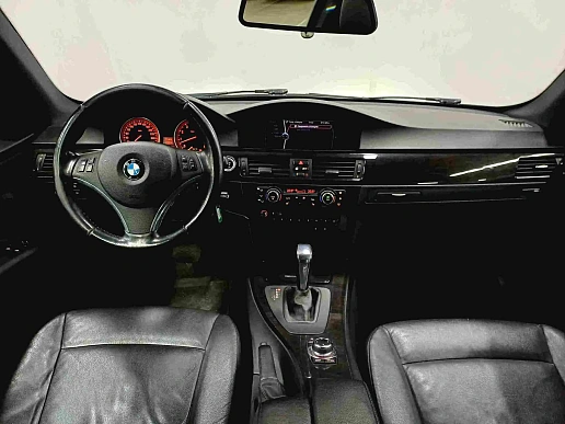 Купить БМВ 3 серия 2012г.