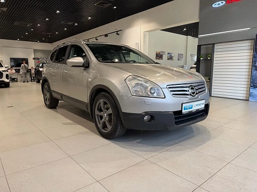 Купить Ниссан Кашкаи+2 2009г.