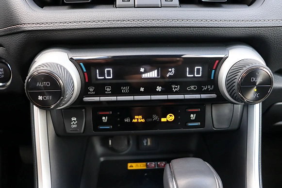 Купить Тойота Новый RAV4 2022г.