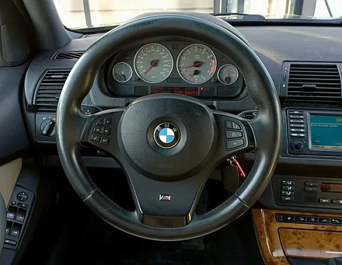 Купить БМВ КС5 2005г.