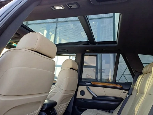 Купить БМВ КС5 2005г.