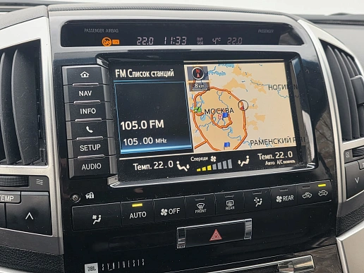 Купить Тойота Ленд Круисер 2014г.