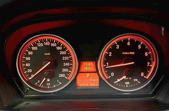 Купить БМВ 3 серия 2012г.