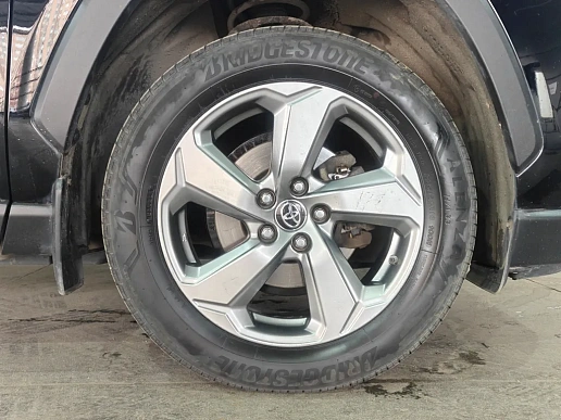 Купить Тойота Новый RAV4 2021г.