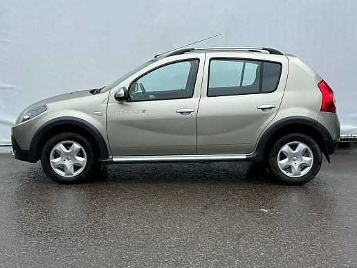 Купить Рено Сандеро 2011г.