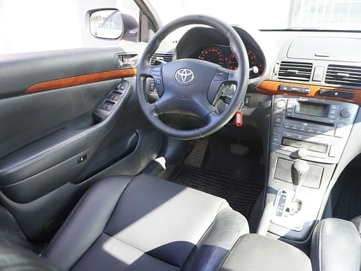 Купить Тойота Авенсис 2007г.