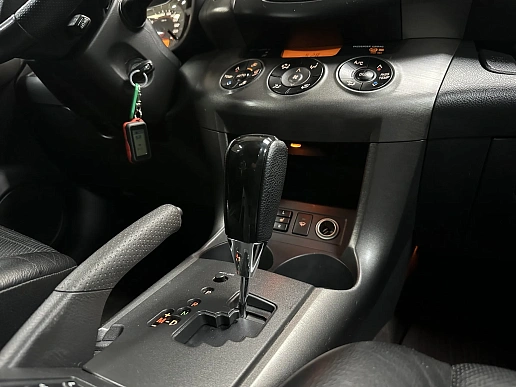 Купить Тойота Новый RAV4 2010г.