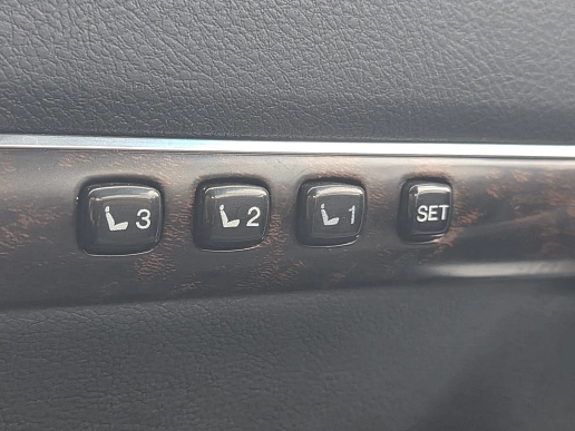 Купить Тойота Ленд Круисер 2014г.