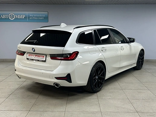 Купить БМВ 3 серия 2019г.