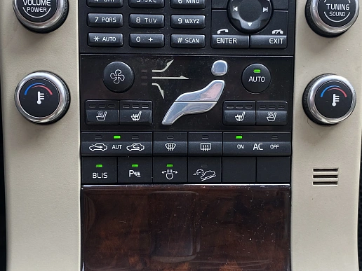 Купить Волво КСК70 2008г.