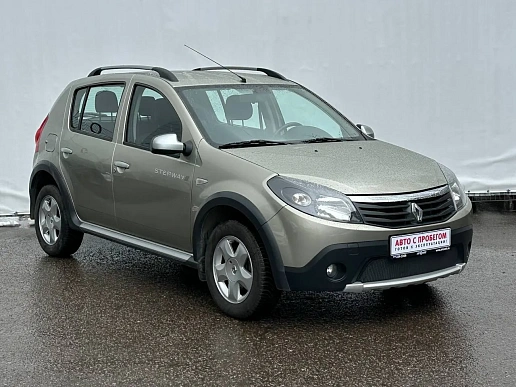 Купить Рено Сандеро 2011г.