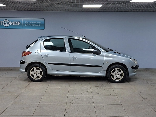 Купить Пежо 206 2005г.