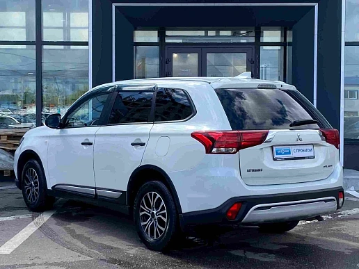 Купить Митсубиси Оутлендер 2019г.