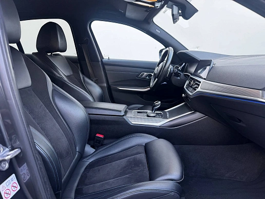 Купить БМВ 3 серия 2019г.