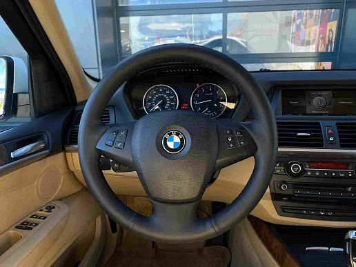 Купить БМВ КС5 2008г.