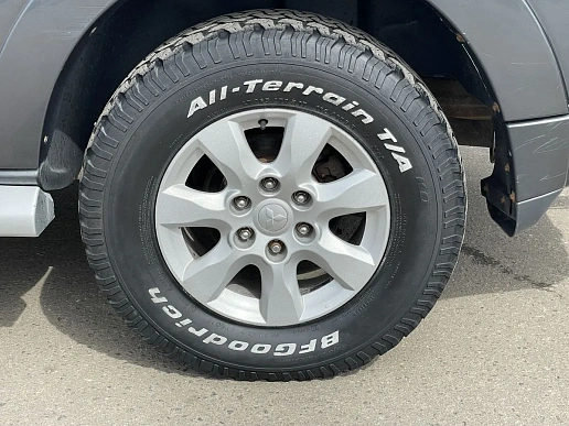 Купить Митсубиси Паджеро 2012г.