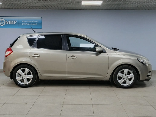 Купить Киа Сид 2012г.