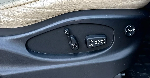 Купить БМВ КС5 2005г.