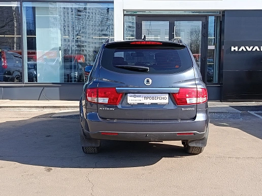 Купить СсанджЁнг Кйрон 2014г.