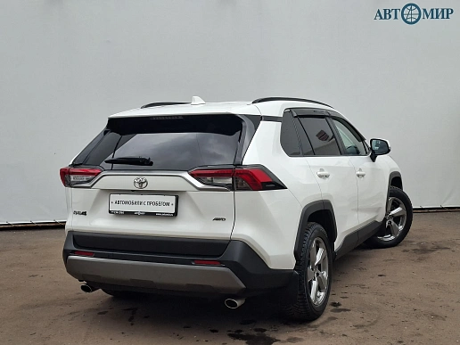 Купить Тойота Новый RAV4 2020г.