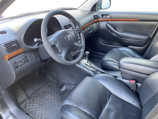 Купить Тойота Авенсис 2006г.