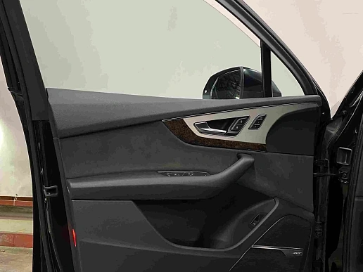 Купить Ауди К7 2015г.