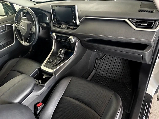 Купить Тойота Новый RAV4 2019г.