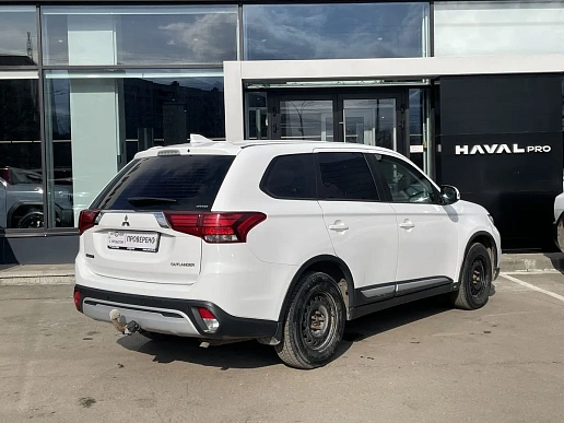 Купить Митсубиси Оутлендер 2019г.